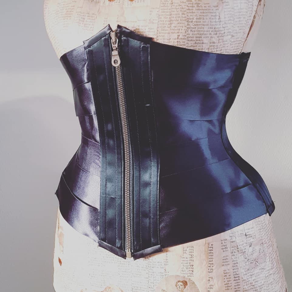Ribbon corset, because the edwardians knew what they were doing